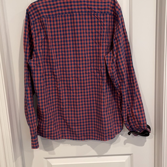 Men button down shirt red and blue size L - Picture 5 of 5